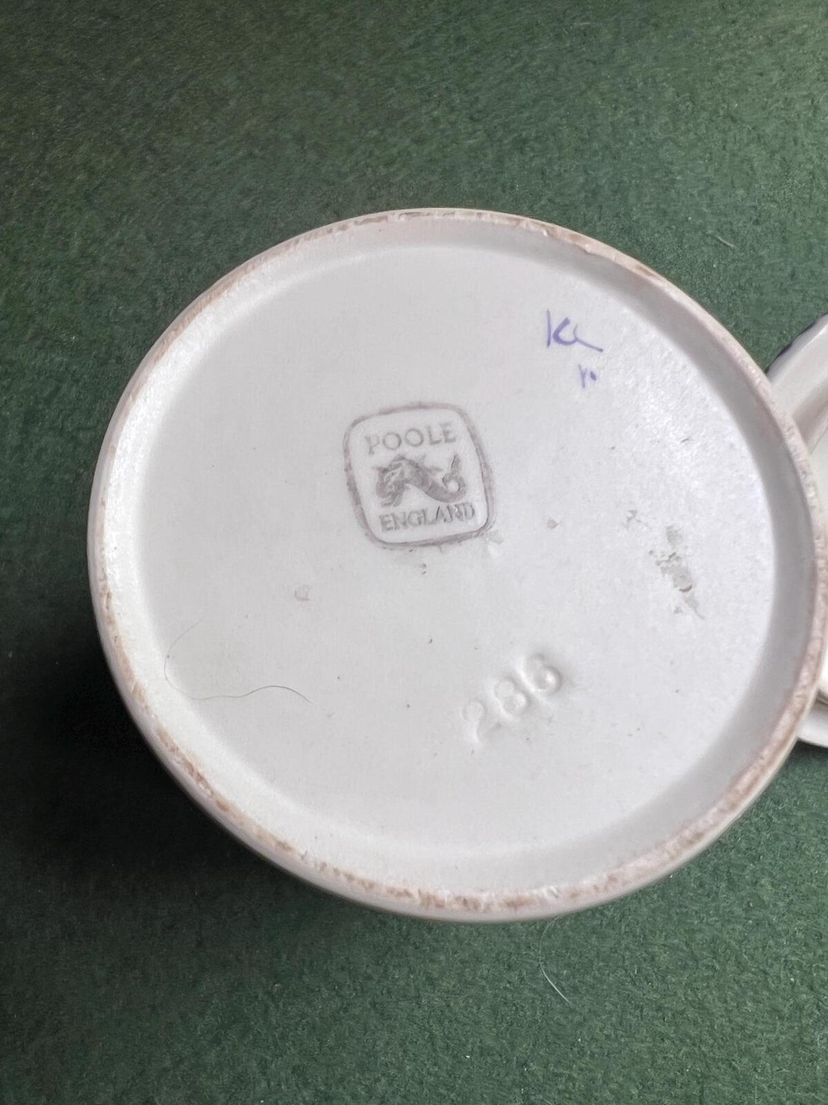 Poole Pottery Jam honey pot. Hand painted floral conserve pot.