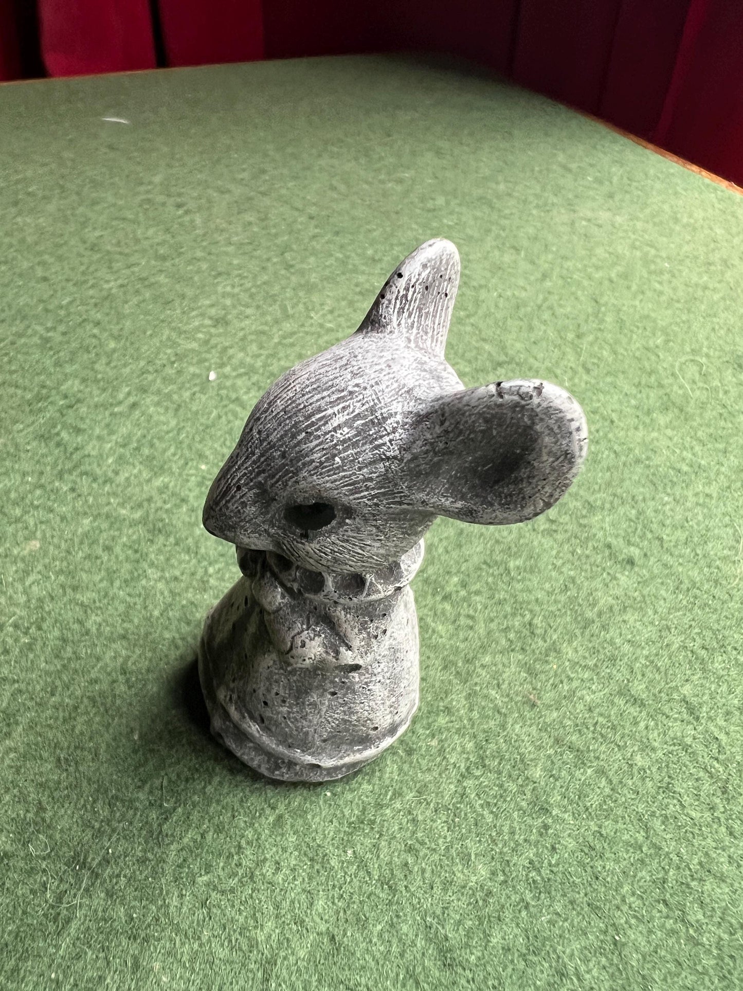 Vintage mouse figurine. Stoneware lava garden ornament.