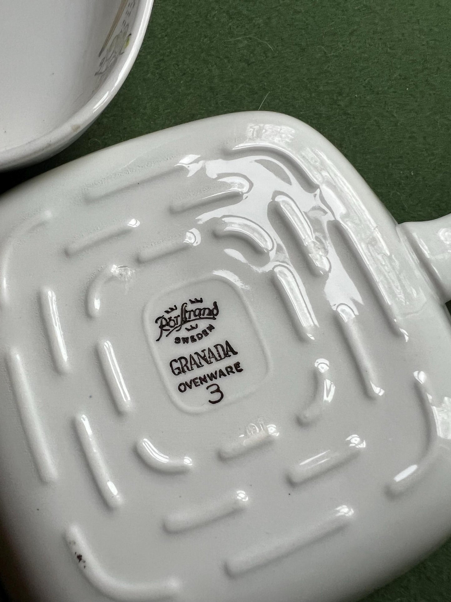 Pair of square Swedish Rörstrand Granada serving dishes.