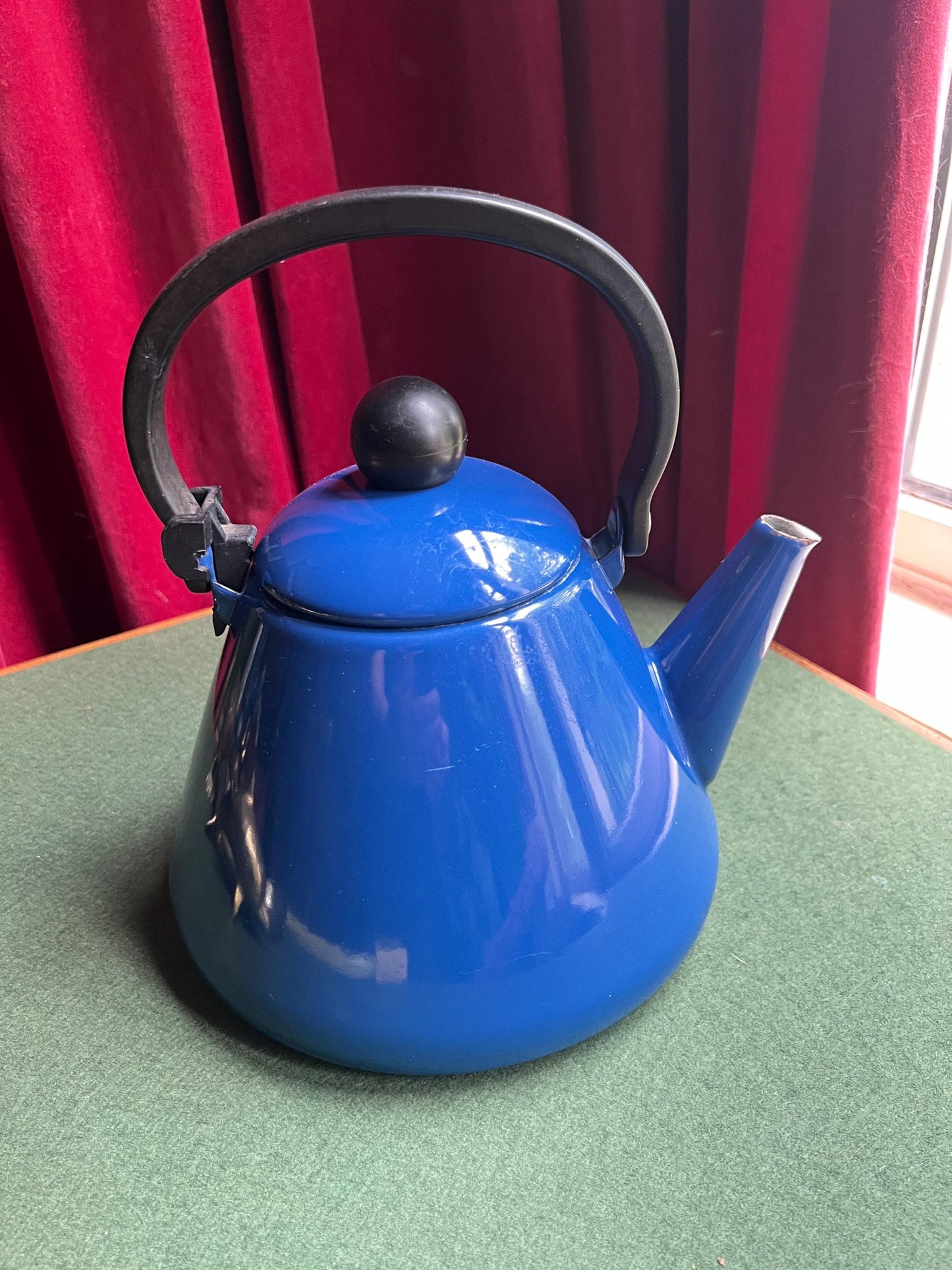 Vintage blue enamel kettle. Stove top kettle.