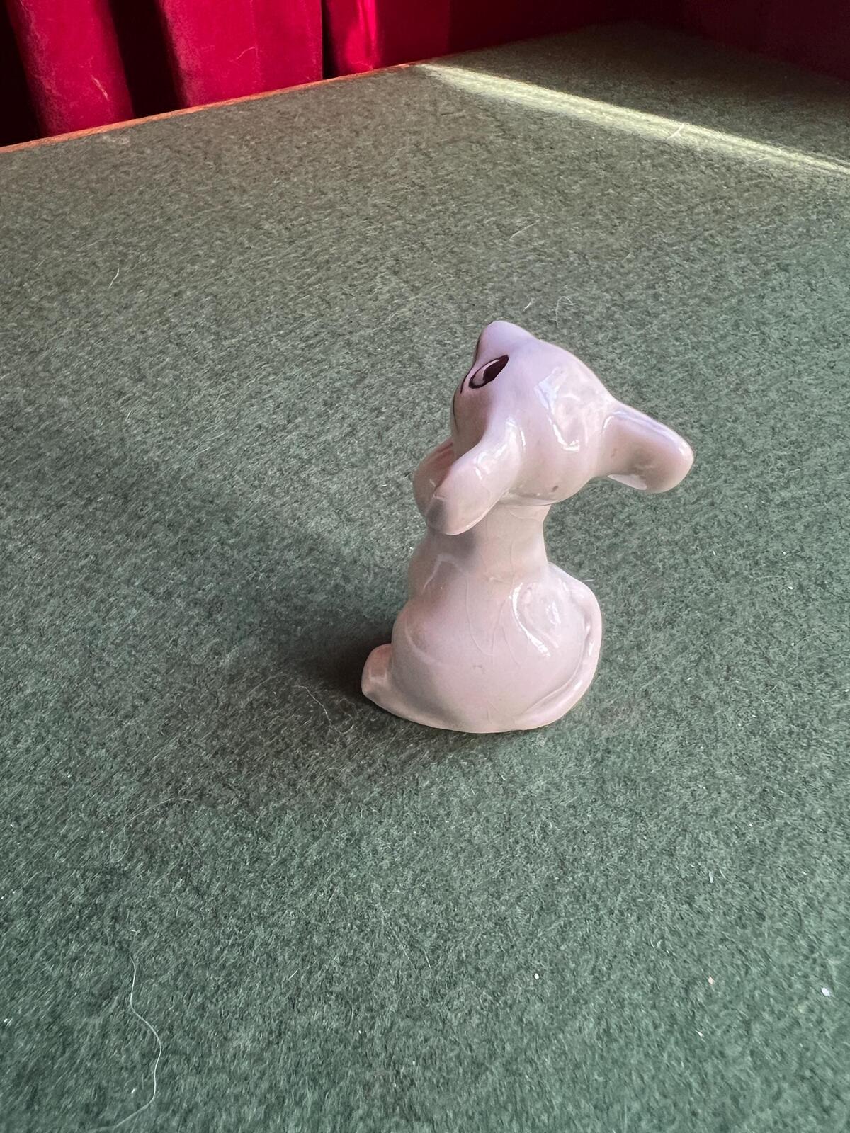 Quirky Vintage ceramic mouse figurine.