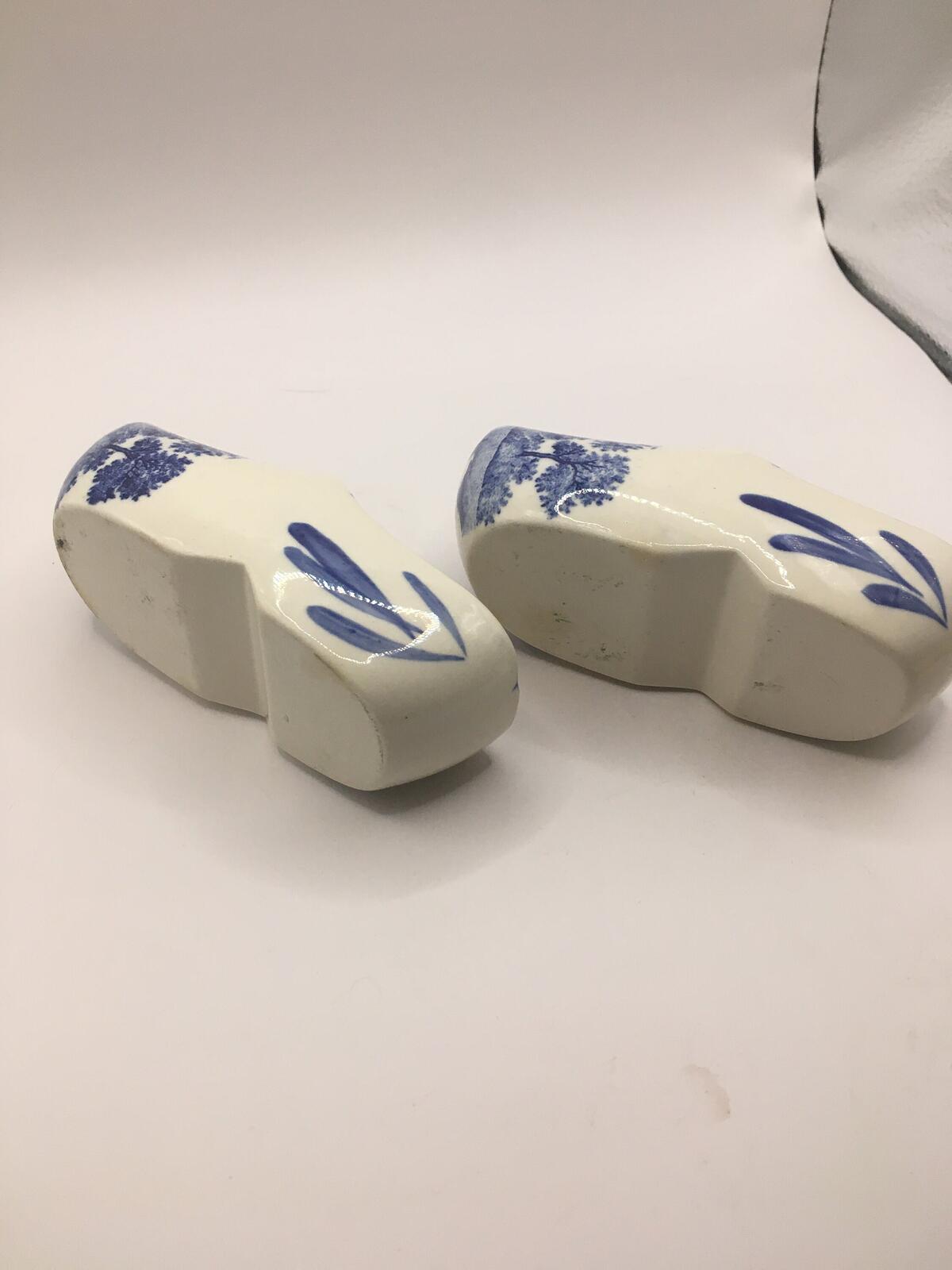 Pair Delft ware clog ashtrays. Tobacciania collectors gift.