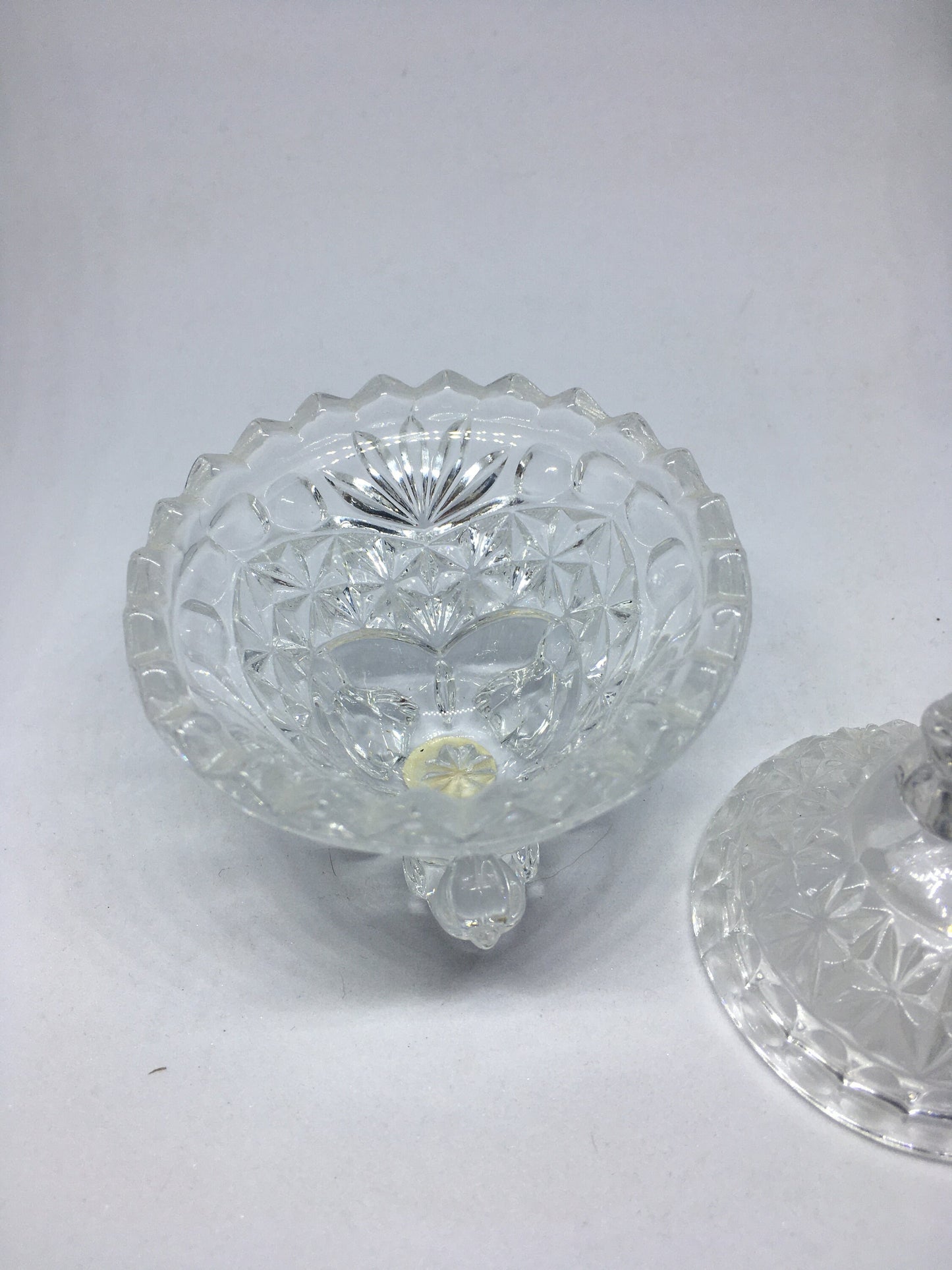 Cut glass trinket box. Vintage Hofbauer Crystal Collection Made in Germany. 24% lead crystal.