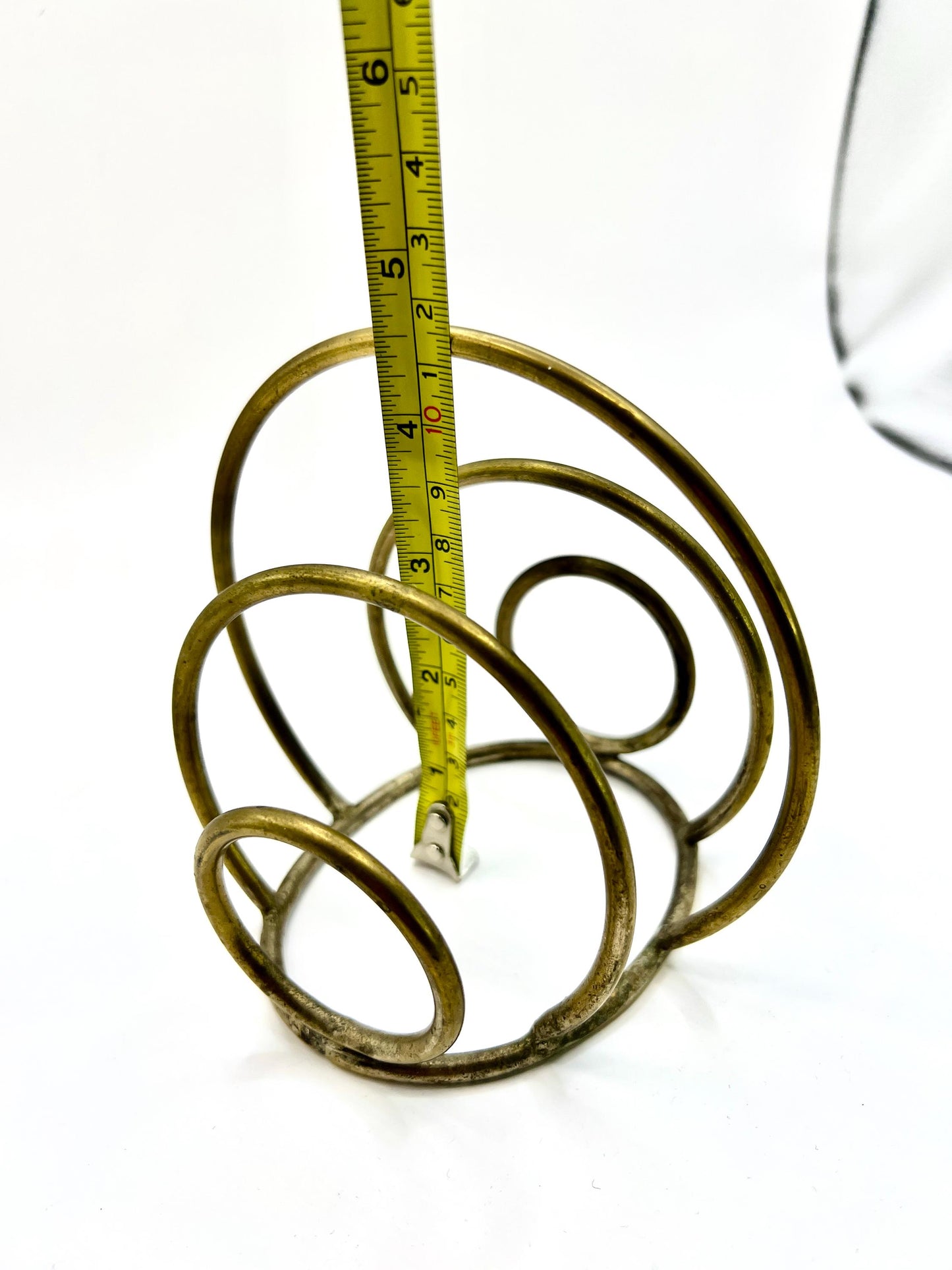 Unusual brass letter holder. Circular design vintage brass napkin holder toast rack.