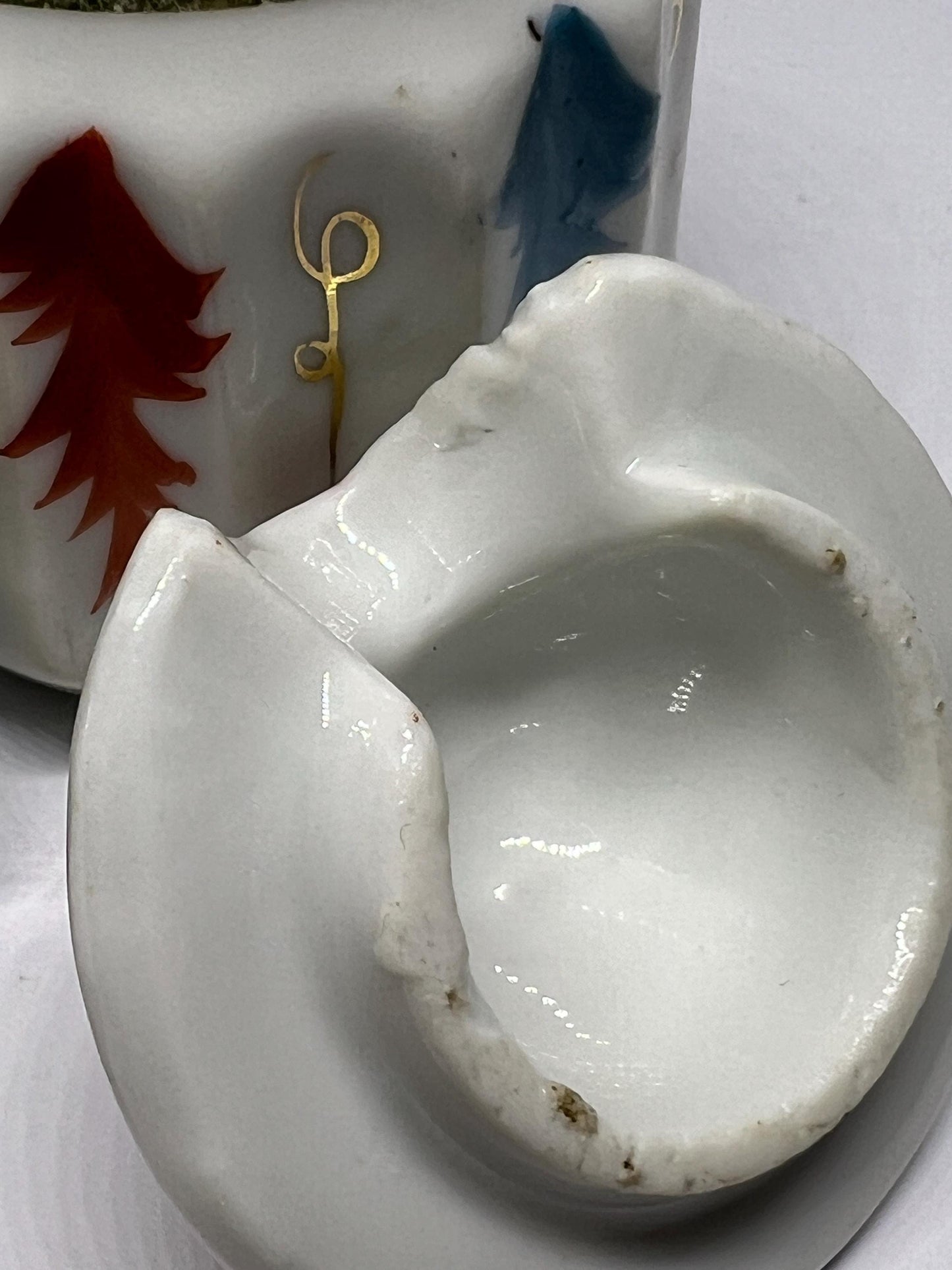 3 part lidded Salt pepper mustard trio.