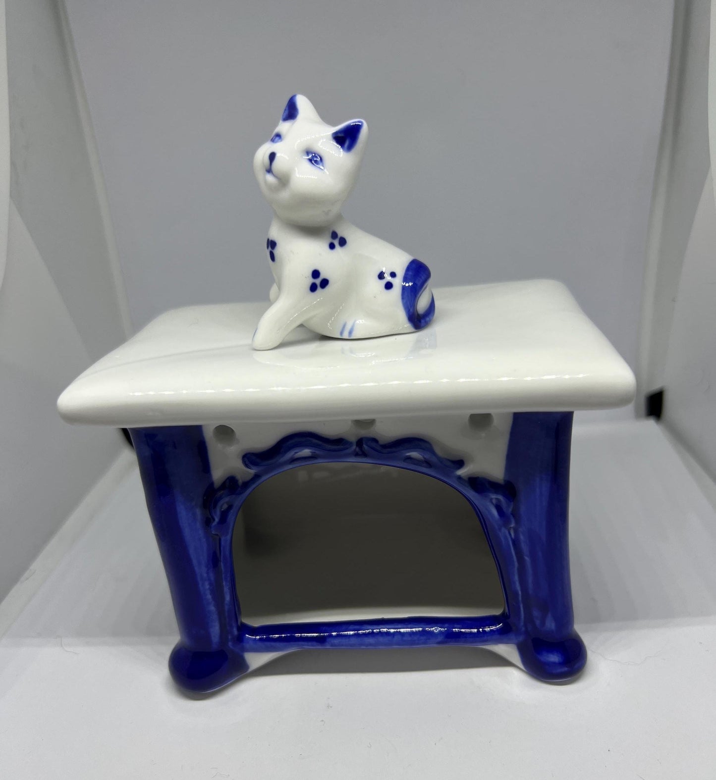 Vintage Gzhel porcelain cat on a table figurine. USSR.