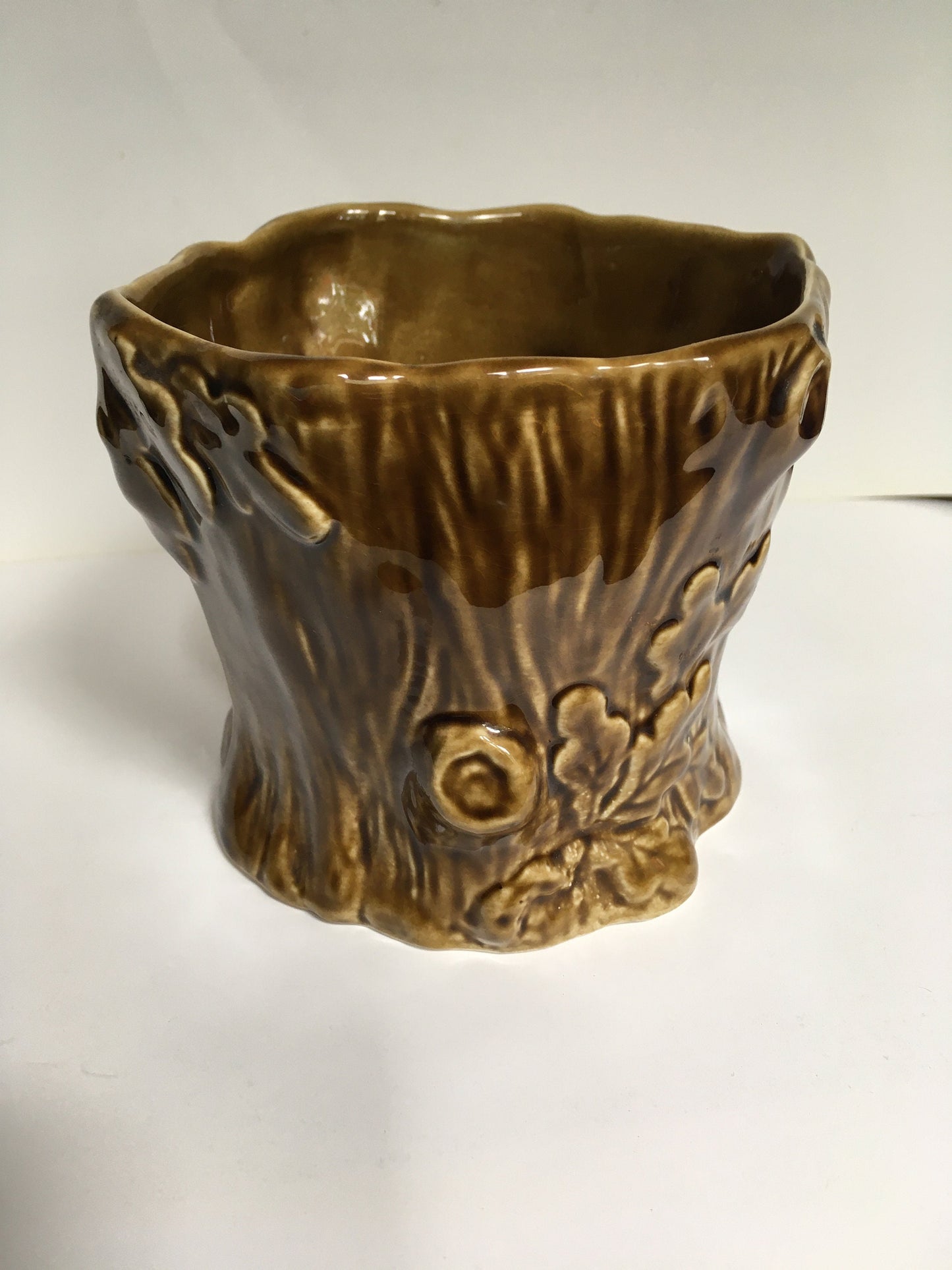 Vintage Sylvac Tree stump planter with fawn. 4287 with original sticker.