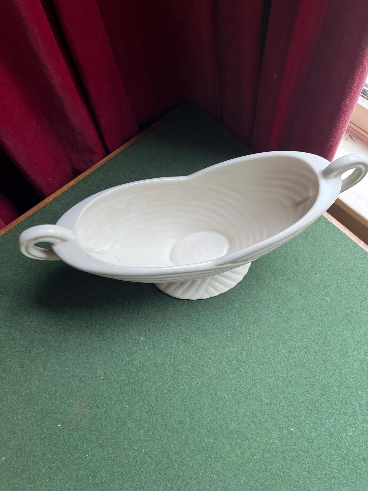 1950s Sylvac Rope mantle vase . Soft white glazed Stamped 2280 Made in England.