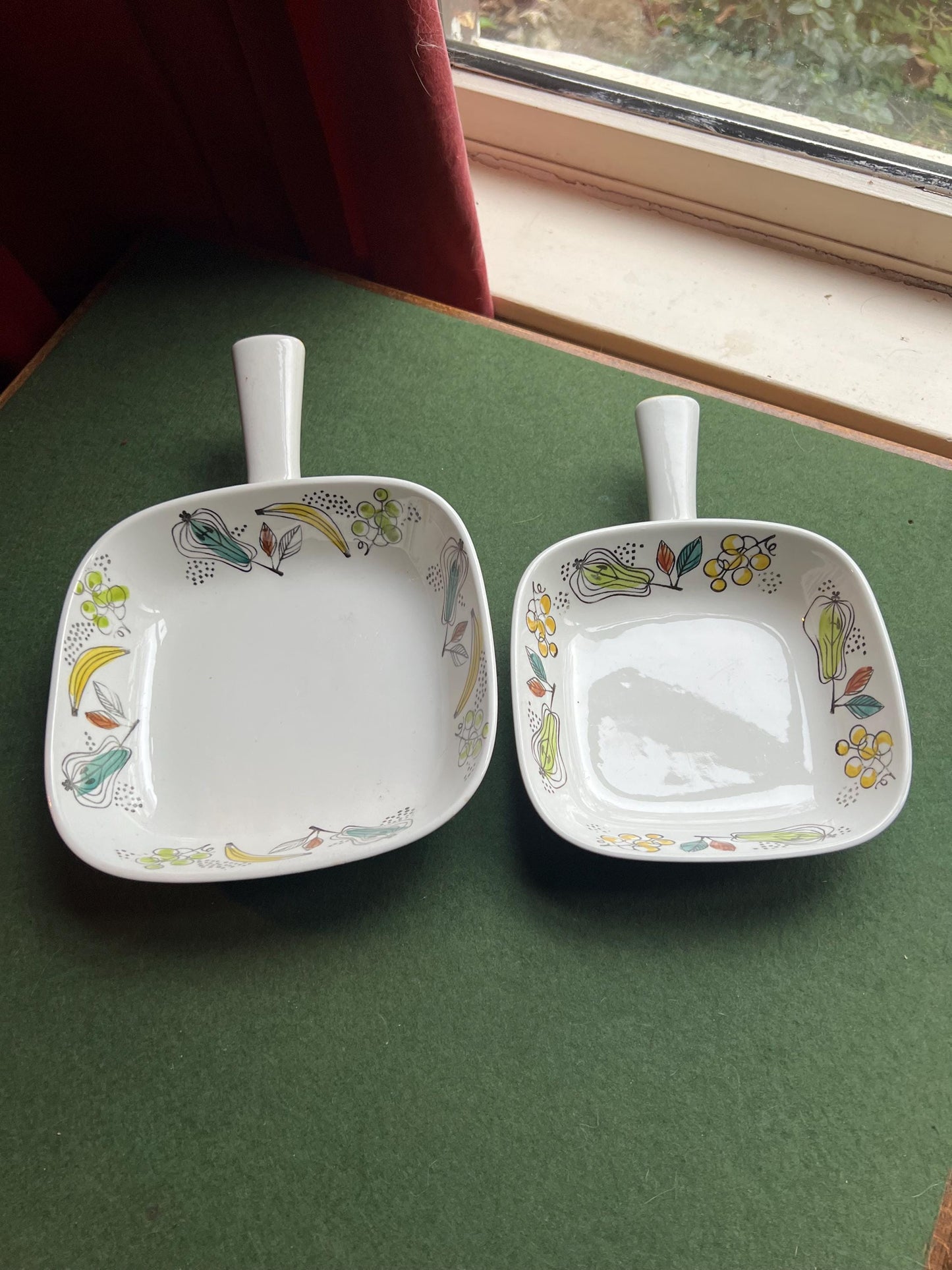 Pair of square Swedish Rörstrand Granada serving dishes.
