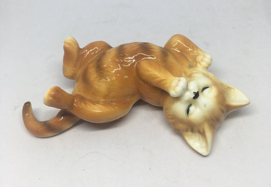 Bone china Cat figurine Cute Cats of Character 1980's Danbury Mint 'Cat Nap'.
